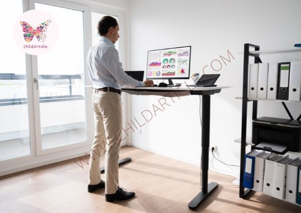 Benefits of a Standing Desk | ChildArticle